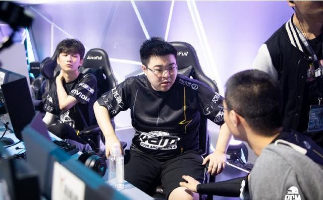 凭借出色的 凭借出色的